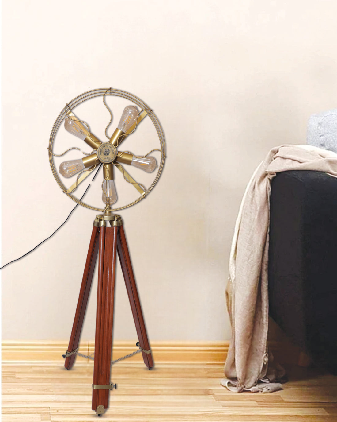 Wooden Tripod Floor Light